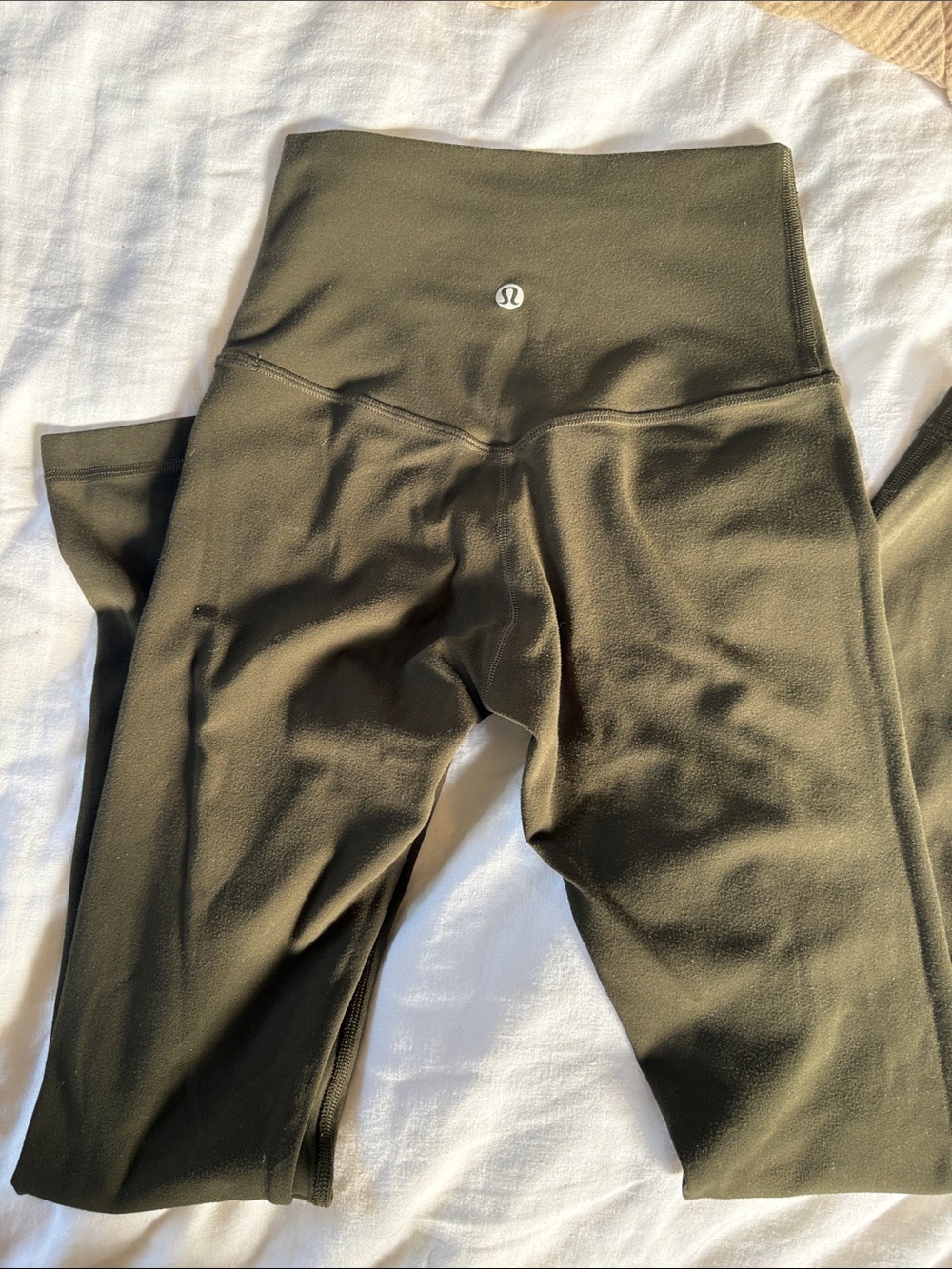 lululemon athletica align Olive Green High-Rise Leggings 3/4 length